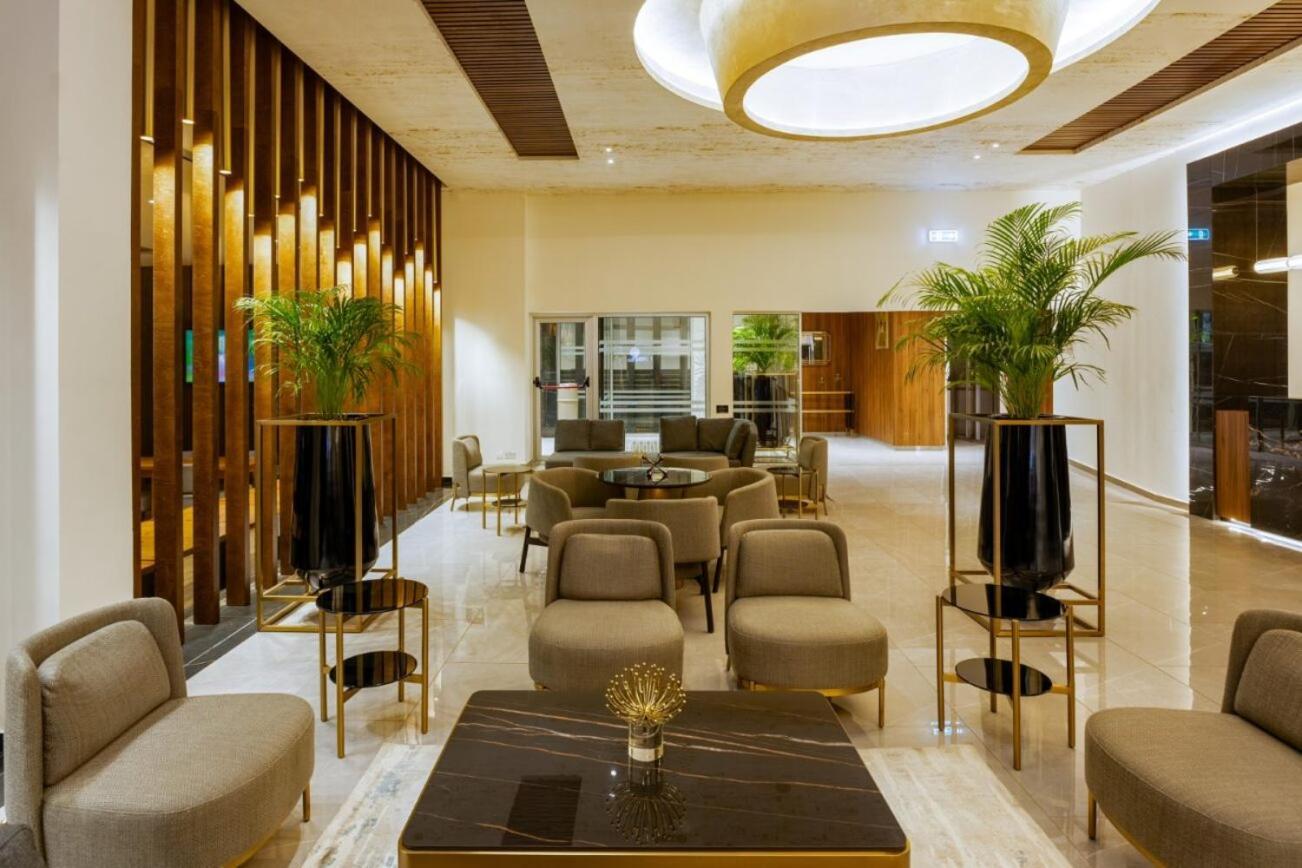 Melpo Antia & Appart hôtel 4*