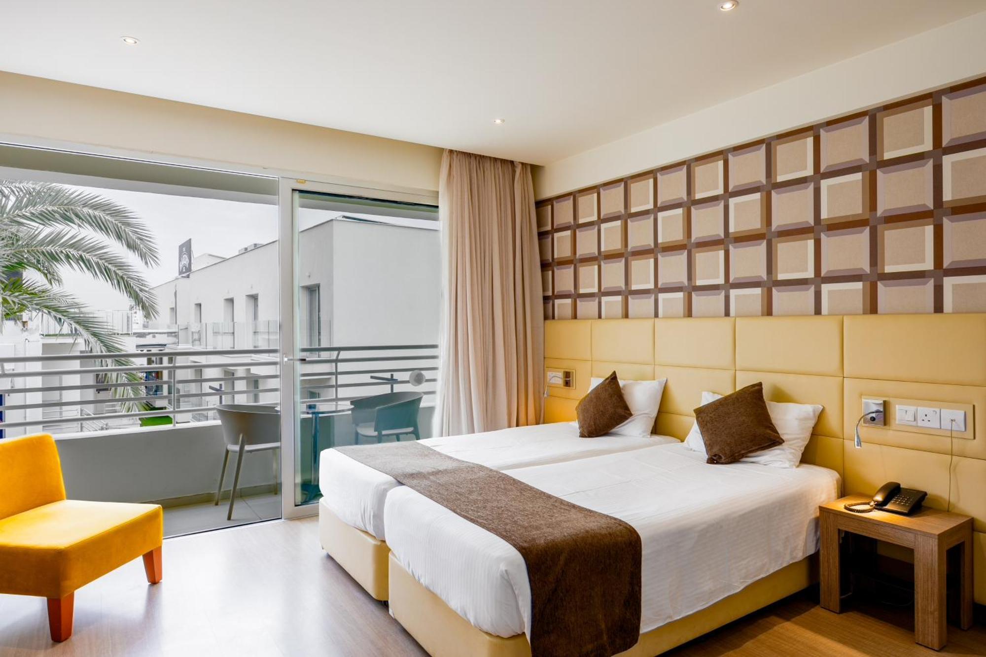 Appart hôtel Melpo Antia & 4*